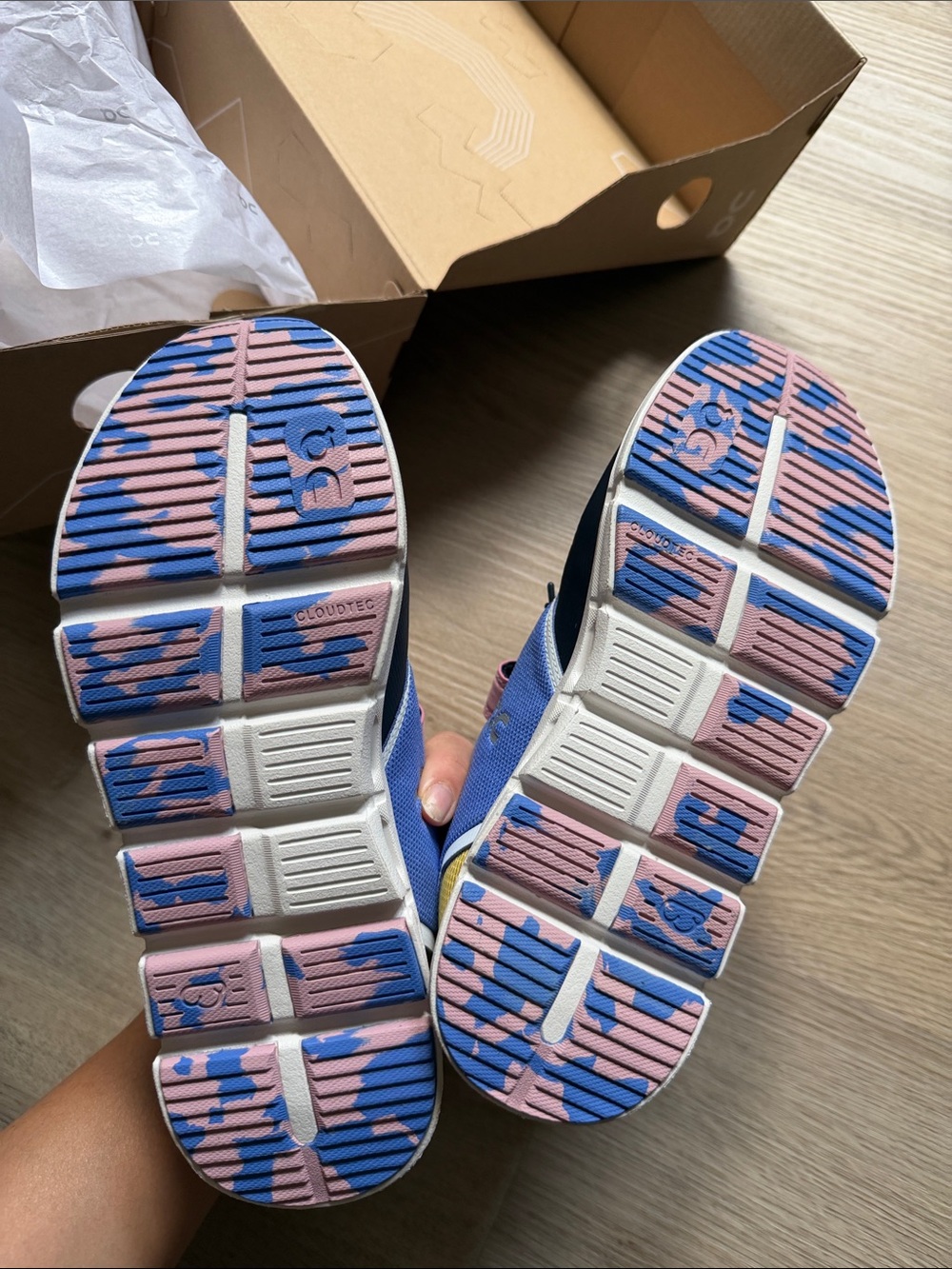 Size 3K Little Kid's On Cloud Play Stretch Lace Sneakers ULTRAMARINE/ZEPHYR - Picture 5 of 7